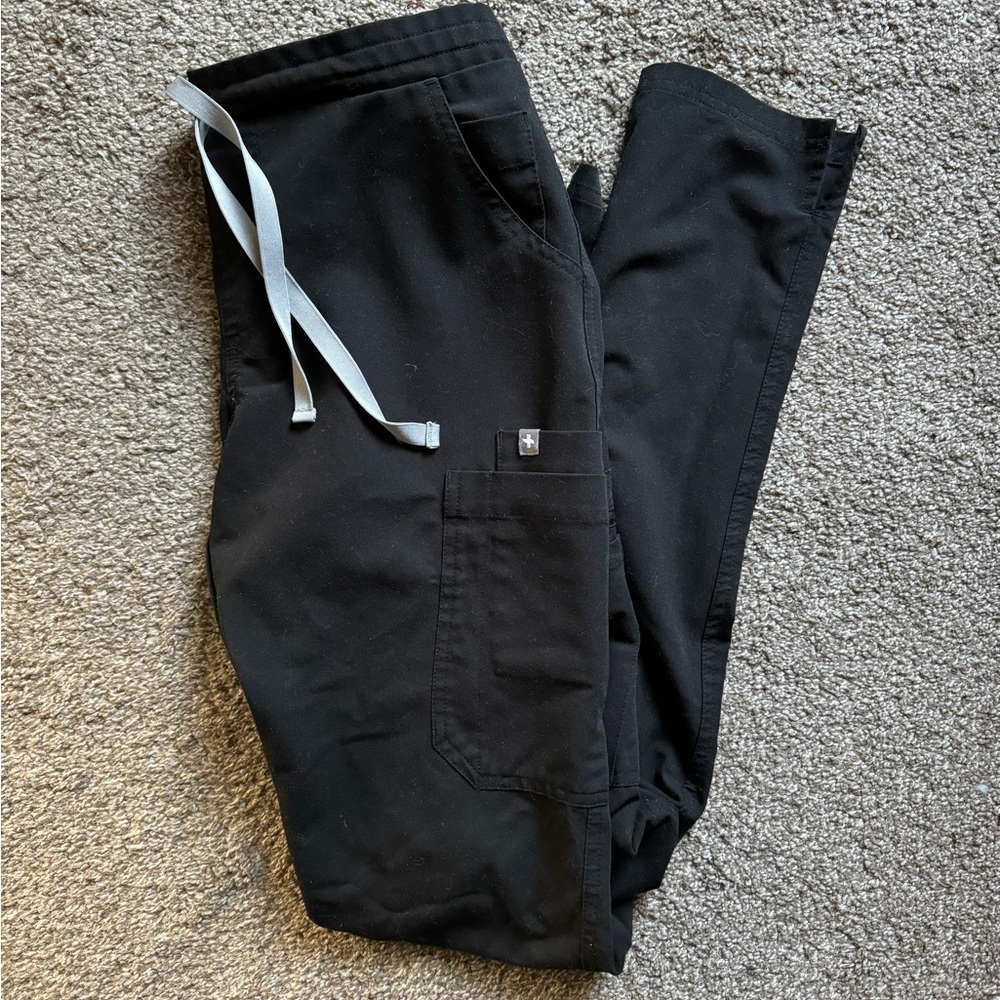 FIGS XS T Straight Leg Scrub Pants
